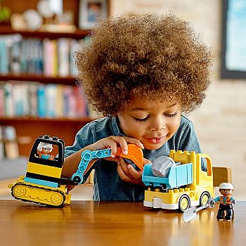 DUPLO® Truck & Tracked Excavator